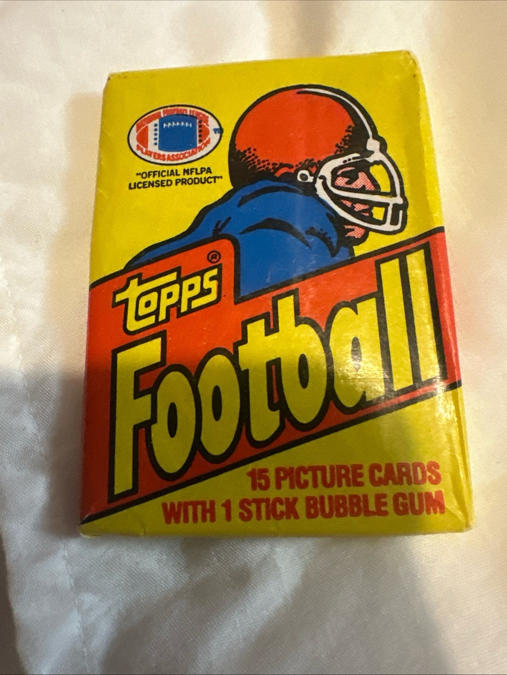 Topps Football Card Pack - Yellow, Red & Blue Helmet Art